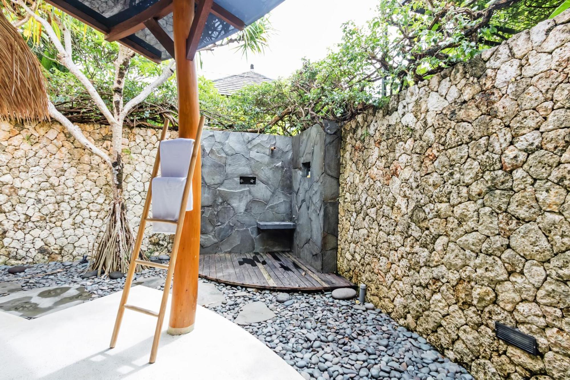 Acacia Bungalows Bingin 乌鲁瓦图 外观 照片