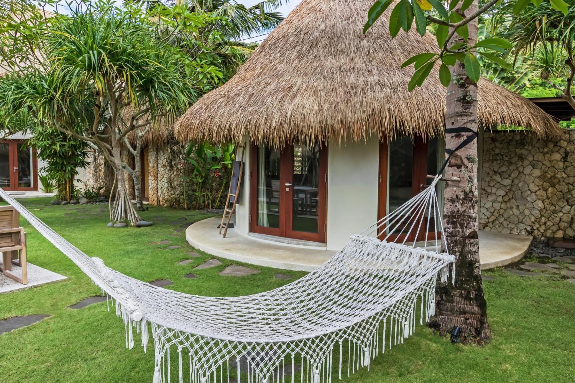 Acacia Bungalows Bingin 乌鲁瓦图 外观 照片